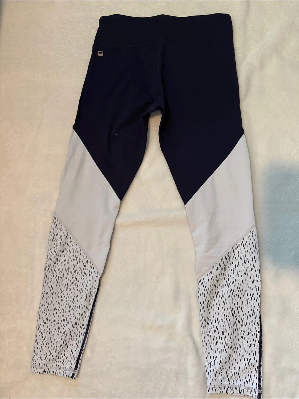 Fabletics no tag